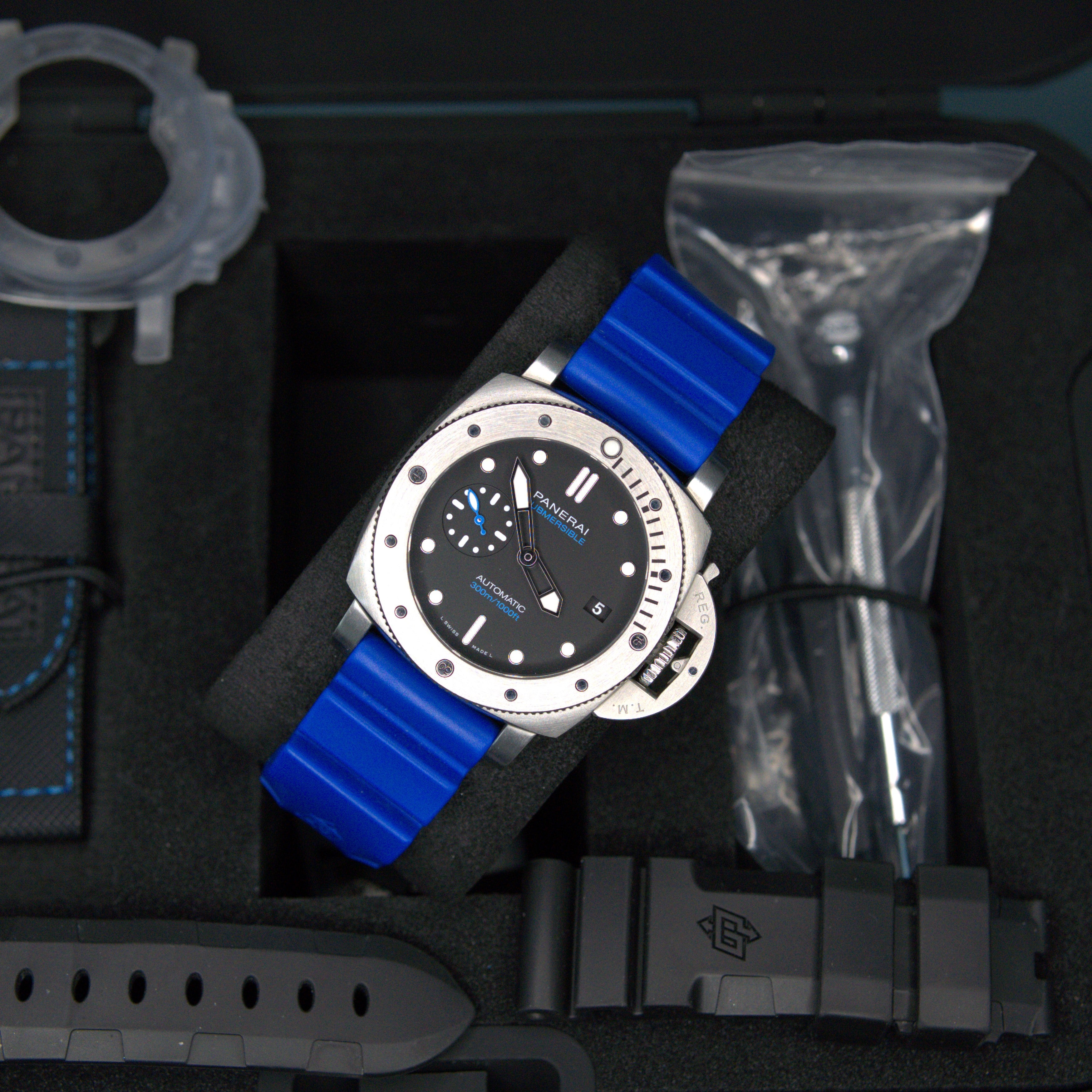 Panerai Luminor Submersible /  Ref.: PAM00973