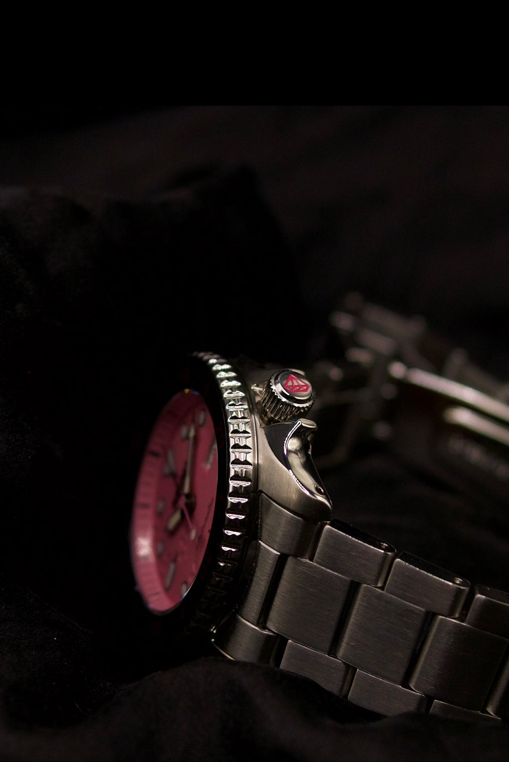 Seiko 5 Sports Pink Panther / Ref.: SRPM07K1
