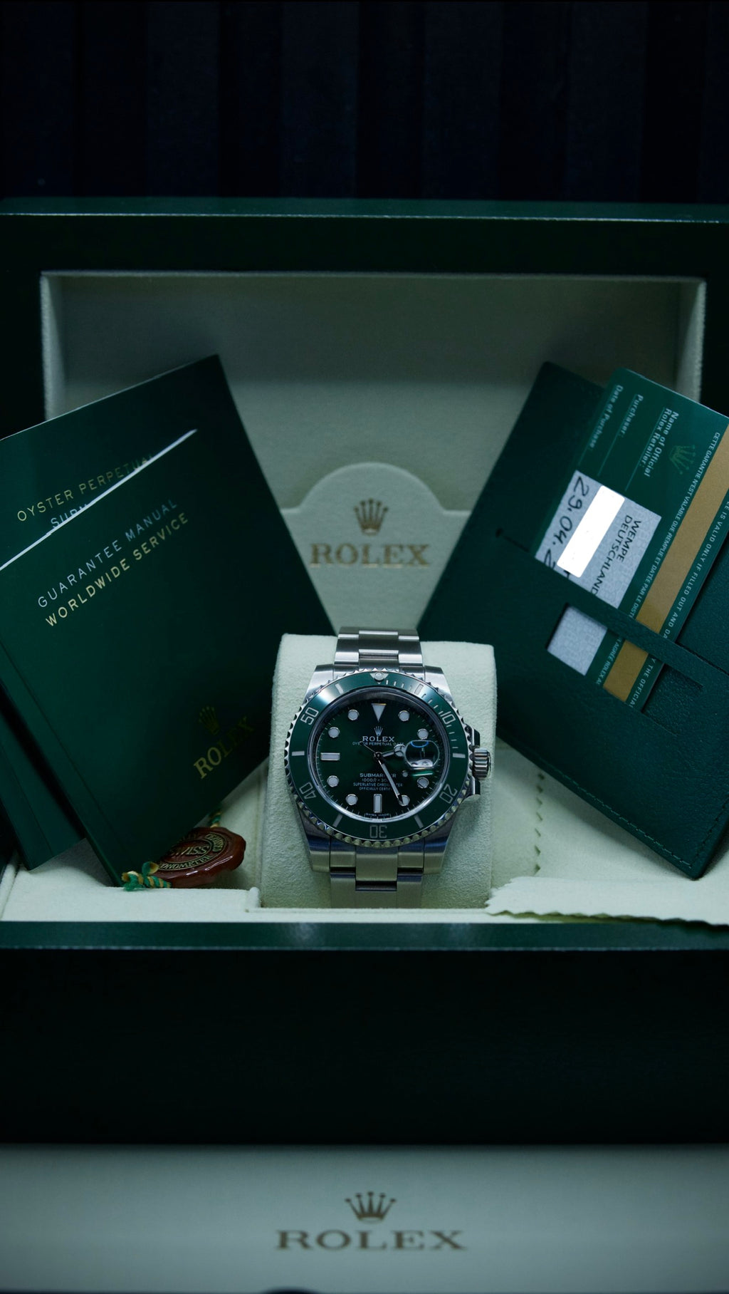 Rolex Submariner Date (Hulk) / Ref.: 116610 LV